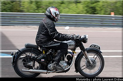 coupes_moto_legende_2011_piste_0080.jpg