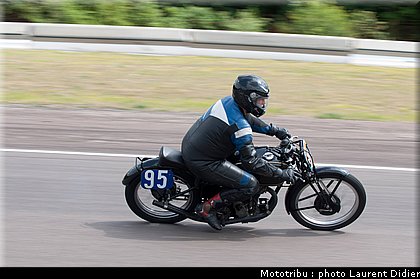 coupes_moto_legende_2011_piste_0099.jpg