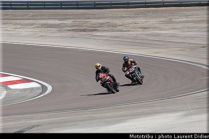 coupes_moto_legende_2011_piste_0121.jpg