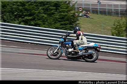 coupes_moto_legende_2011_piste_0122.jpg