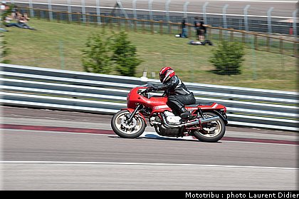 coupes_moto_legende_2011_piste_0124.jpg