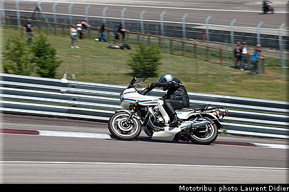 coupes_moto_legende_2011_piste_0129.jpg
