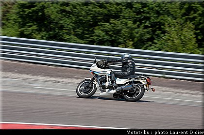 coupes_moto_legende_2011_piste_0130.jpg