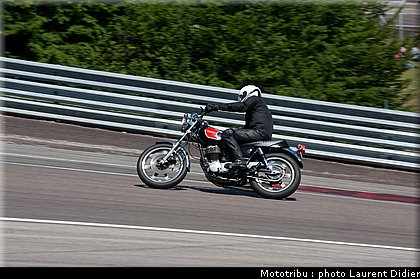 coupes_moto_legende_2011_piste_0131.jpg