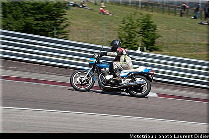 coupes_moto_legende_2011_piste_0153.jpg