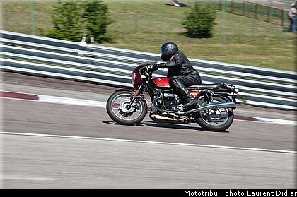coupes_moto_legende_2011_piste_0163.jpg