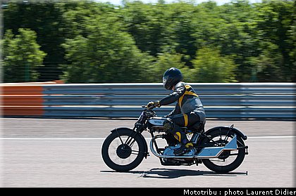 coupes_moto_legende_2011_piste_0174.jpg