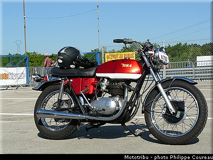coupes_moto_legende_2012_0058.jpg