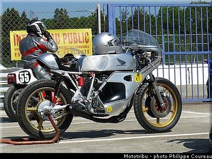 coupes_moto_legende_2012_0108.jpg