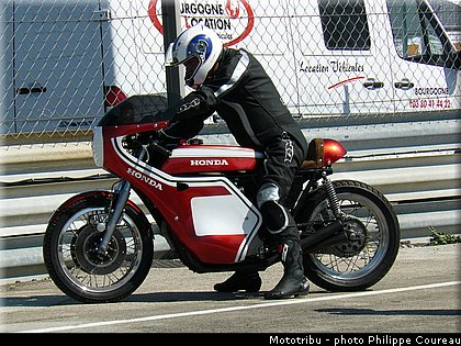 coupes_moto_legende_2012_0123.jpg