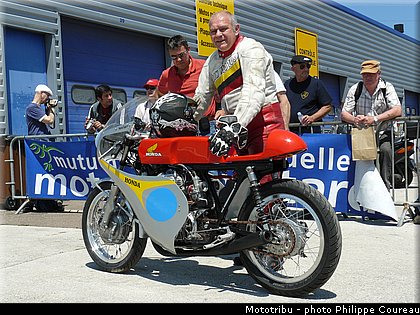 coupes_moto_legende_2012_0256.jpg