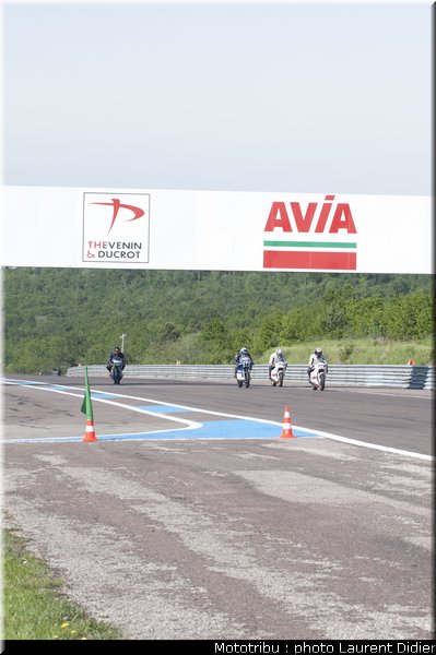 coupes_moto_legende_2012_0115