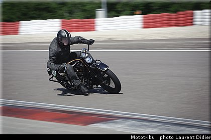 coupes_moto_legende_2012_0004.jpg