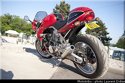 coupes_moto_legende_2012_0059.jpg