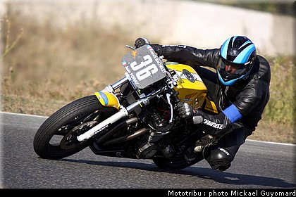 bachelet_foray_6_trophee_endurance_classic_carole_2009.jpg