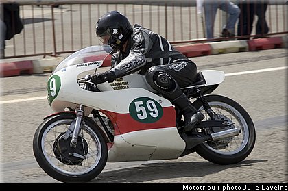 250_g1_g2_02.jpg
