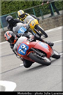 350_g1_g2_authentic350_05.jpg