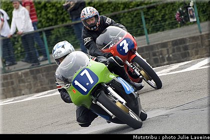 350_g1_g2_authentic350_07.jpg