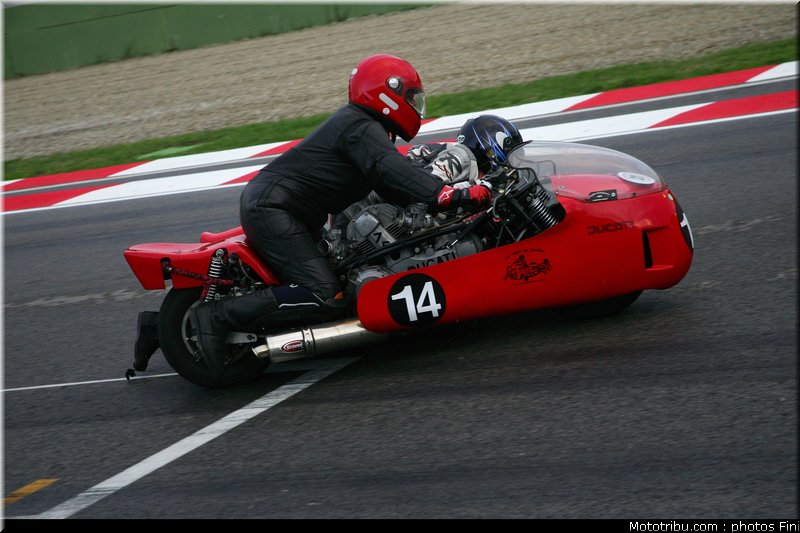 199_HM0E9575