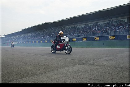 136_HM0E1633.JPG