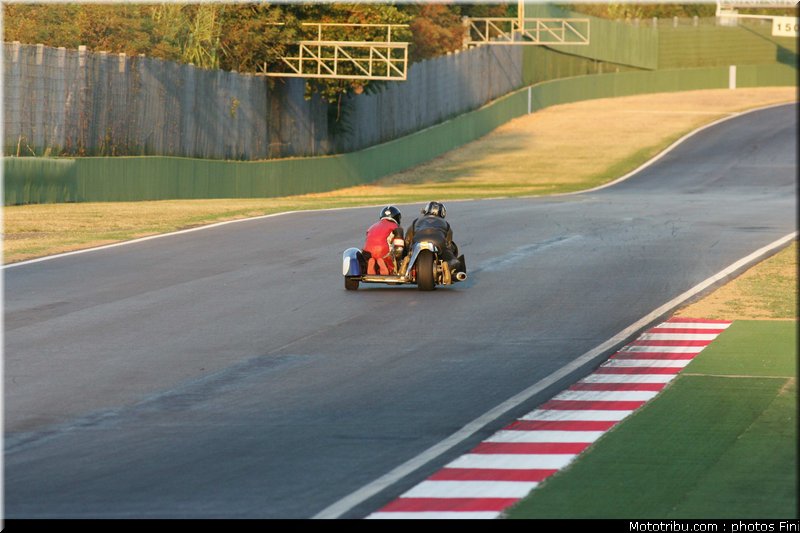 side_car_051_200_miglia_imola_revival_2011