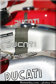 0221_200_miglia_imola_revival_2011.jpg