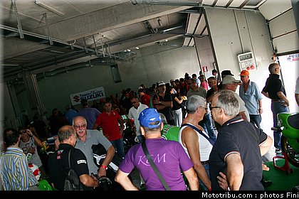 pilotes_040_200_miglia_imola_revival_2011.jpg