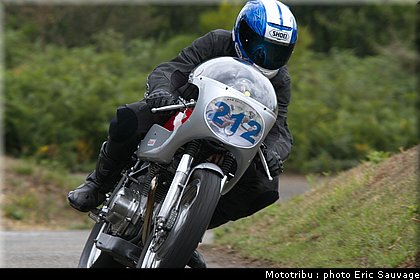course_de_cote_de_montaigu_2011_080.jpg