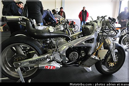 sunday_ride_classic_paddock_adrien_032_2010.JPG