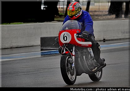 sunday_ride_classic_piste_adrien_0127_2010.JPG