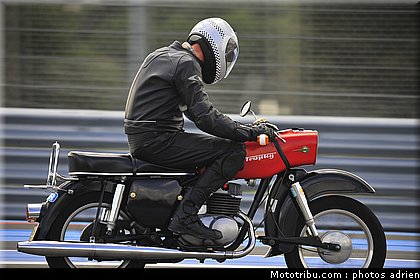 sunday_ride_classic_2011_0023.JPG