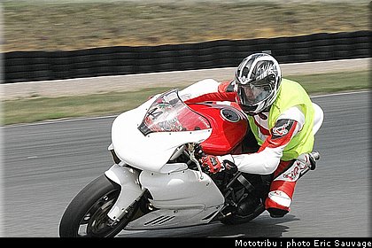 trofeo_rosso_2011_moto_081.jpg