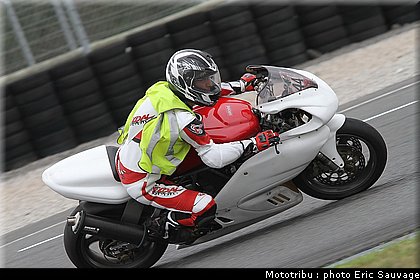 trofeo_rosso_2011_moto_097.jpg