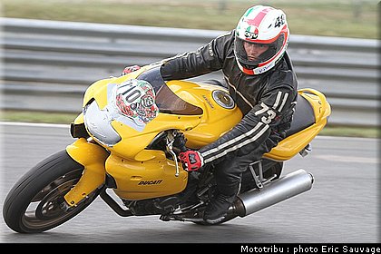 trofeo_rosso_2011_moto_153.jpg