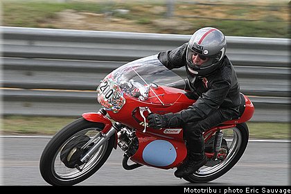 trofeo_rosso_2011_moto_160.jpg