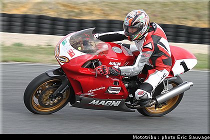 trofeo_rosso_2011_moto_171.jpg