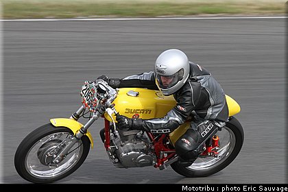trofeo_rosso_2011_moto_182.jpg