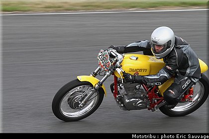 trofeo_rosso_2011_moto_193.jpg