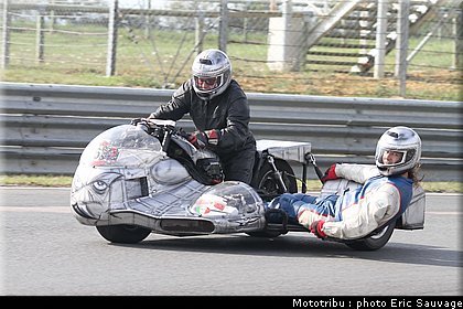 trofeo_rosso_2011_side_car_075.jpg