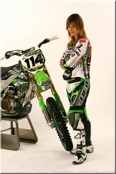 MOTO 