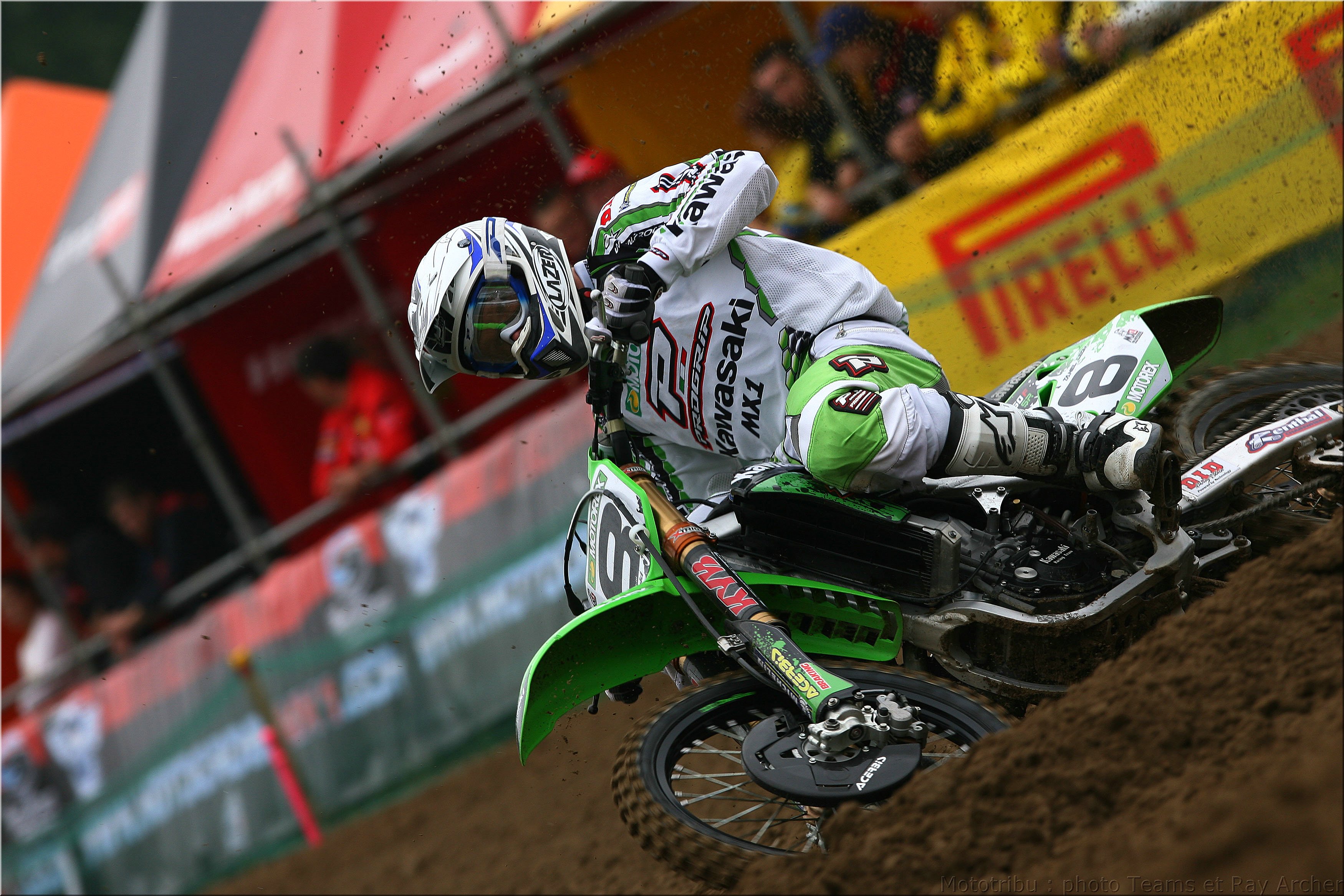 MOTO 