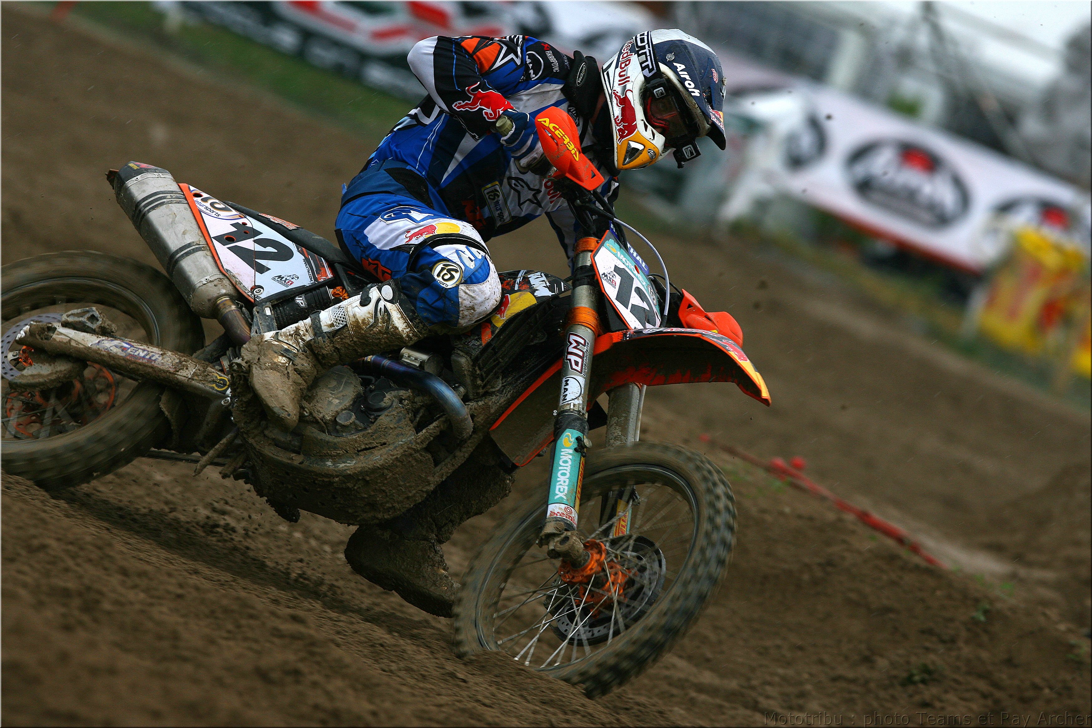 MOTO 