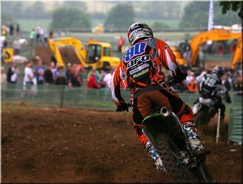 MOTO 