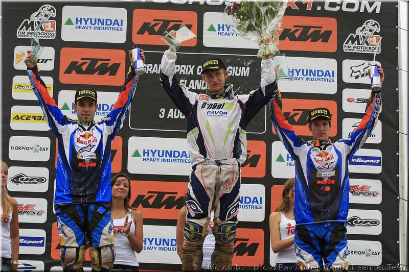 podium_1