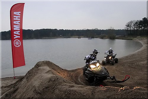 yamaha_03.jpg