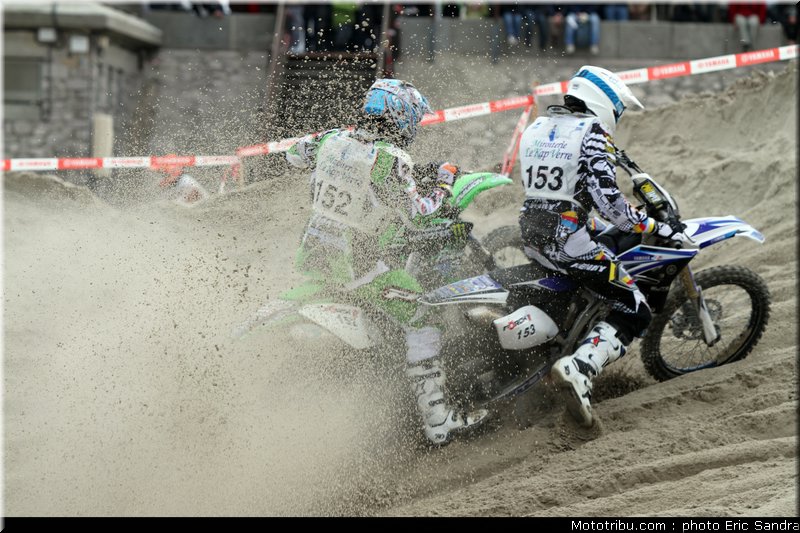 van_horebeek_14_beach_cross_berck_2009