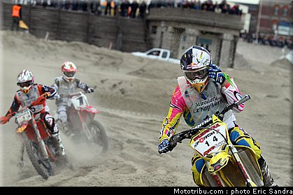 dereuver_1_beach_cross_berck_2009.jpg