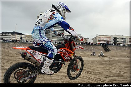 everts_05_beach_cross_berck_2009.jpg