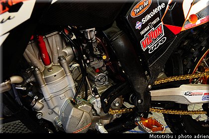 cross_paddock_pernes2009_024.JPG