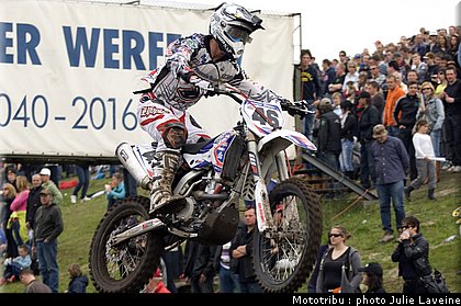 mx11_dougan.jpg
